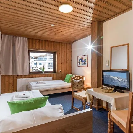 Konrad Ξενοδοχείο 3*